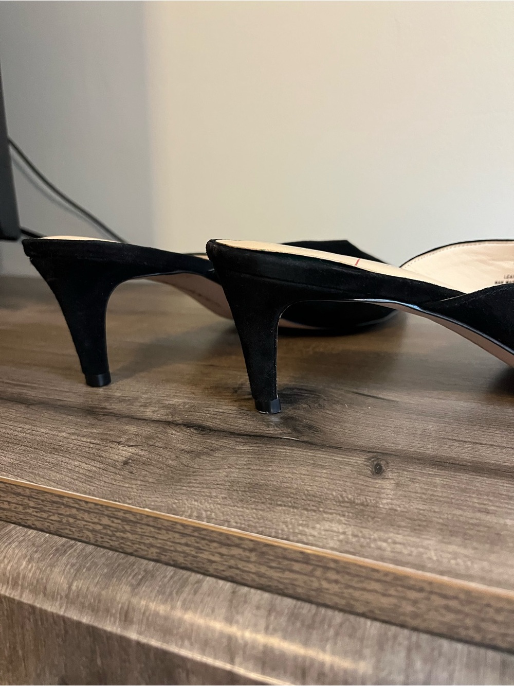 SOLE SOCIETY Maleah Black Pointed-Toe Mule Heels - Picture 7 of 7